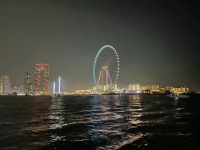 95后温州小伙：迪拜创业年入百万，没攒够结婚钱