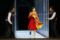 被凝视的“脚脖子”：身材审批何时休？