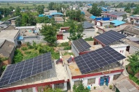 80岁的何享健，杀入光伏市场背后