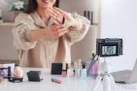 抖音美妆，再造一个淘宝？