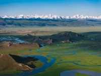 美团数据：独库公路通车满月搜索量涨200%，新疆旅游订单涨150%