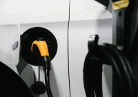 多地充电站价格上涨，新能源车不香了？
