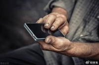 为什么老外不喜欢用手机壳？用手机壳影响使用体验？