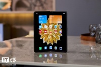 Nothing 公司创始人 Carl Pei：折叠屏手机不足以让安卓击败 iOS