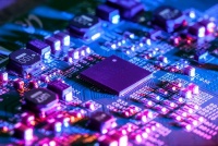 半导体“低谷”或迎转机，第三代半导体成为破局关键