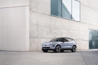 沃尔沃汽车CEO：不会使用特斯拉自动驾驶技术，持续专注自主研发