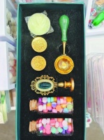 火漆印章成中小学生“新宠” 警惕烫伤隐患