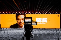 首销火爆！小米再创“新纪录”，K60至尊版5分钟突破22万台！