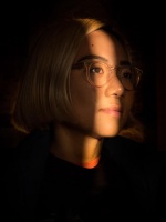 科技公司认为技术能解决一切，哈佛华人校友想用行动证明这是错的