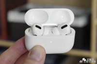 在印度生产iPhone 15后，鸿海又投资4亿美元在印度建AirPods产线