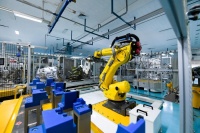 强化自主创新能力 机器人产业加快升级