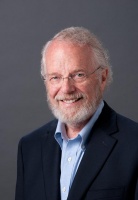 快讯！外媒：Adobe联合创始人约翰·沃诺克去世，终年82岁