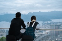 第一批00后，已经离婚了