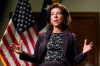 打脸，锁脖，赚钱 雷蒙多回国另副面孔 看看吧……