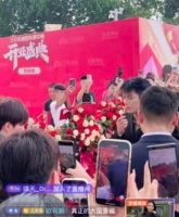 小杨哥5000万雇“分身”：万名剪辑师有人月入十几万，尾部工资仅几十