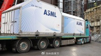 ASML今年发货第一台高NA EUV光刻机：成本逼近30亿元！
