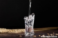 正发生在我们身边的四个酒类小趋势