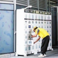 多地外卖柜向骑手收取服务费，骑手：每个月少挣了一周的房租