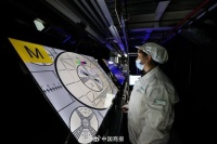 大屏护眼，年轻人群兴起“激光电视热”，“国货”全球市场份额超50%