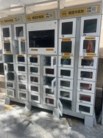 外卖柜，困住外卖小哥