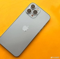 iPhone 15太差了？李楠罗列苹果11个黑点，对比罗永浩谁骂得更狠？