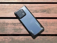 曝Redmi K70系列外观设计惊艳：K60真机曝光！