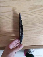 手机自燃导致女子脚部烧伤 荣耀：跟进处理中