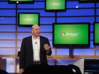 微软 Win7 发布 14 周年，媒体回顾各种营销方案：7层汉堡等