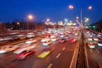 “机圈”攻入“车圈”，华为之后，小米也来抢“理想们”的饭碗了