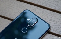 一块镜片难倒所有中国厂商，德国隐形冠军，笑着把680亿挣了