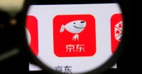 市值年内腰斩，京东迎来硬仗