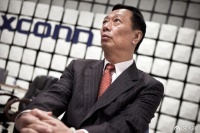 郭台铭“赏饭”梦碎，富士康市值蒸发2900亿，百万工人如何自保？