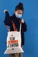 董宇辉推荐的书跟减碳538公斤以及虎嗅有什么关系