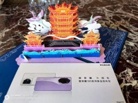 正当秋风起，杏叶一地黄，出门也许是更冷的寒风……