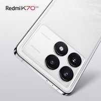 小米 Redmi K70 Pro 手机晴雪配色公布：白色玻璃机身 + 金属中框