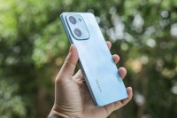 1599元、512GB：vivo Y100i靠容量价格火了，这手机到底咋样？