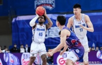 罕见！2大外援合砍1分 杨健吐槽：CBA没见过这样的外援
