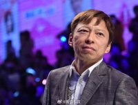 张朝阳回应直播讲物理课 张朝阳称曾为了应付考试把自己学伤