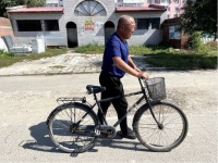 东北最后的刻碑人，和他眼中的“人口流失”