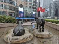 赶超新加坡，香港做对了什么？