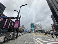 从夫妻店到年销超6亿，52岁浙江大叔成“毛衫一哥”