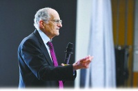 诺贝尔经济学奖得主托马斯·萨金特：美国的“芯片战争”让我感到困扰