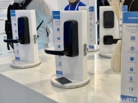 小雷带你逛CES2024：摩托罗拉、AMD轮番上阵，亮点颇多