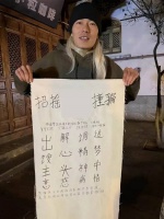 大理酒摊，在天亮前散场