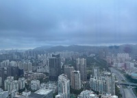 轻松赚百万元，深圳“职业背债人”成炒房客出路？