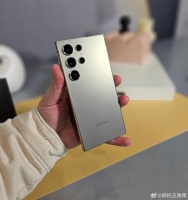 目前各家旗舰机几乎都已经发完了……