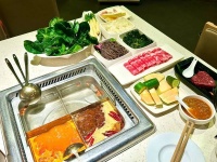 网红餐饮品牌“抄底”香港