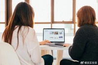 京东能“与辉同行”吗？