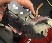 富士 X100Ⅵ 相机谍照曝光，依然采用复古紧凑外形