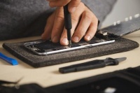 欧盟达成新规：当地智能手机等电子产品保修期有望延长至三年